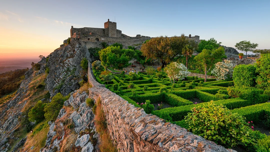 Study in Portugal with Border and Bridges | Universities & Scholarships